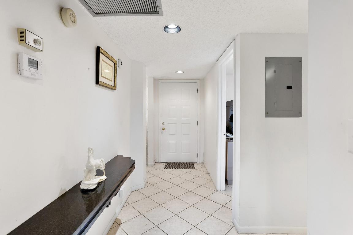 WYNMOOR VILLAGE - Residential