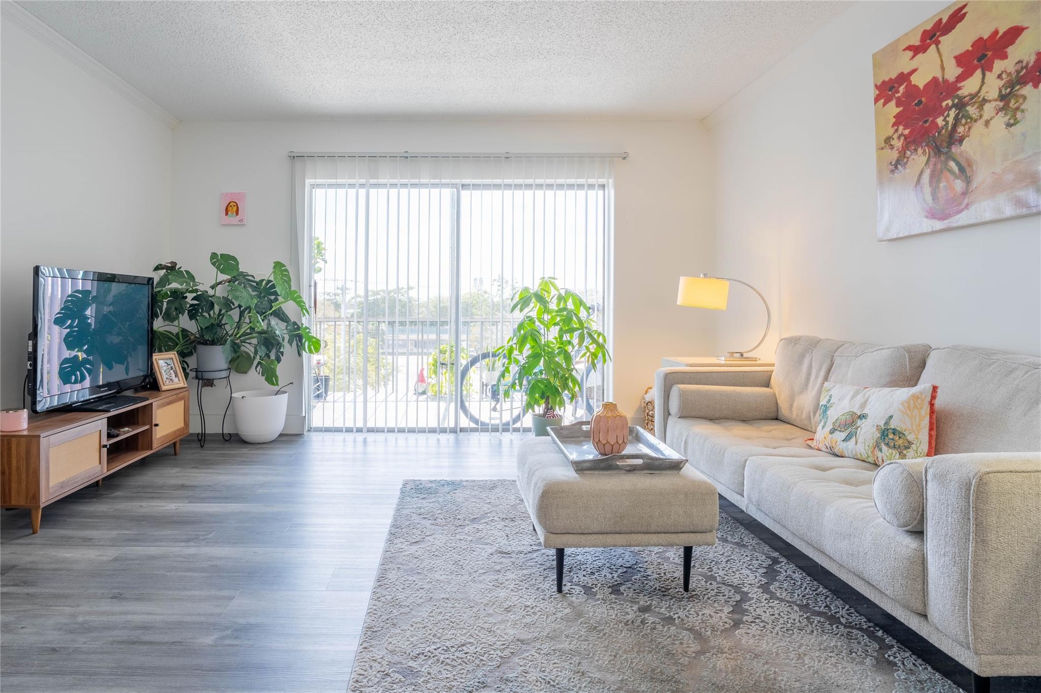 ORIOLE GOLF & TENNIS CLUB - Residential