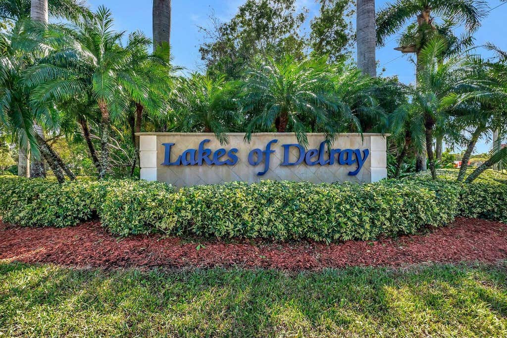 Photo of 15451 PEMBRIDGE Drive #203, Delray Beach, FL 33484 (MLS # B26065544)