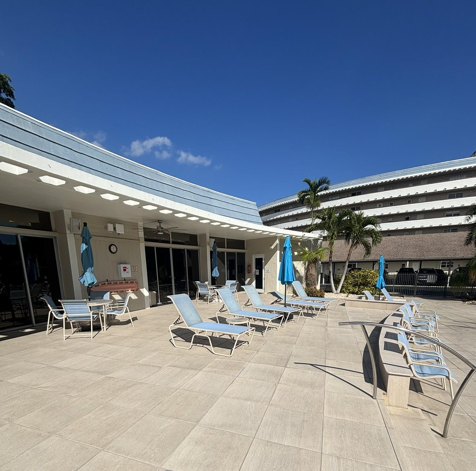 Hillsboro Cove - Residential