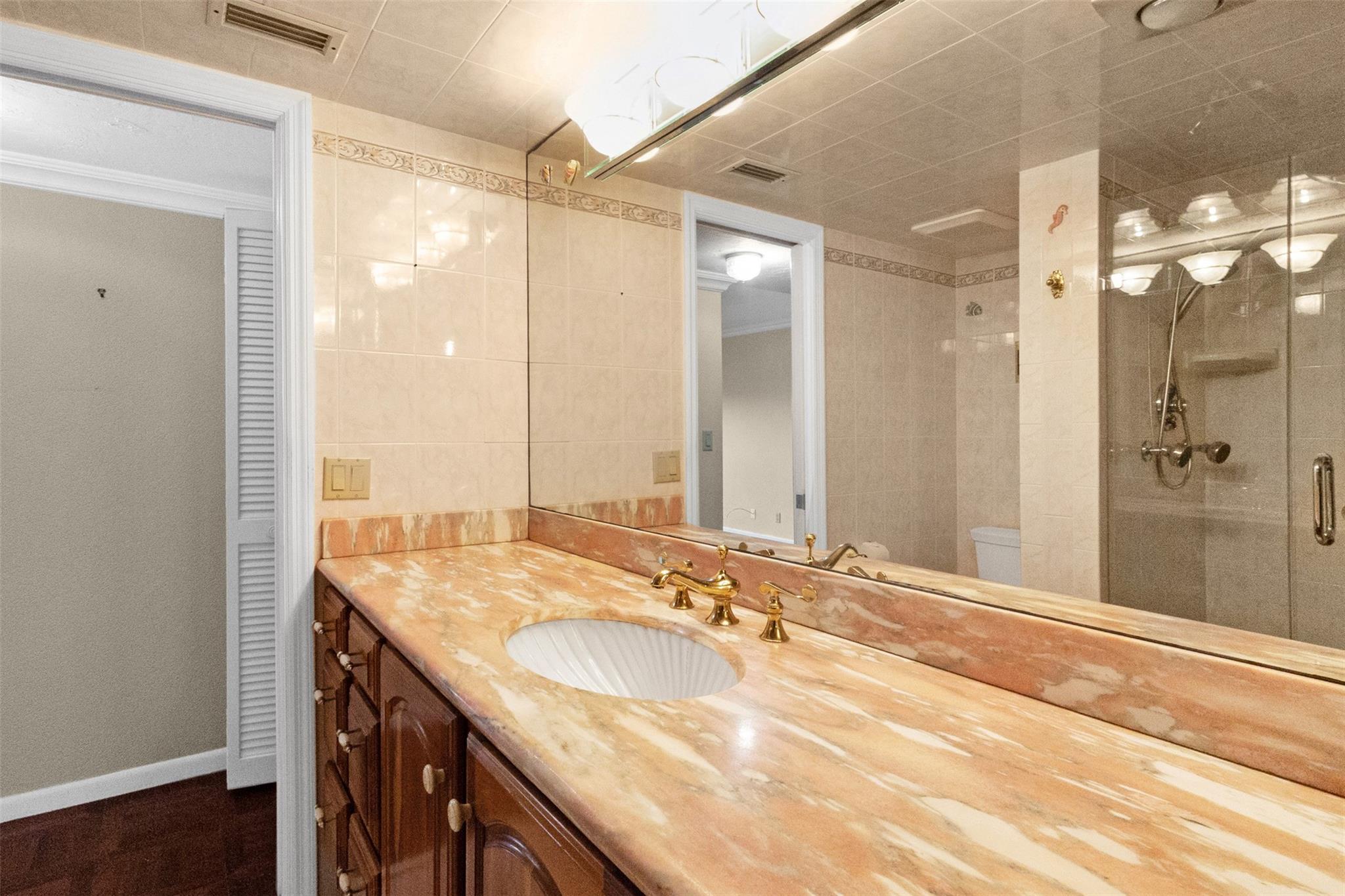 Hillsboro Cove - Residential