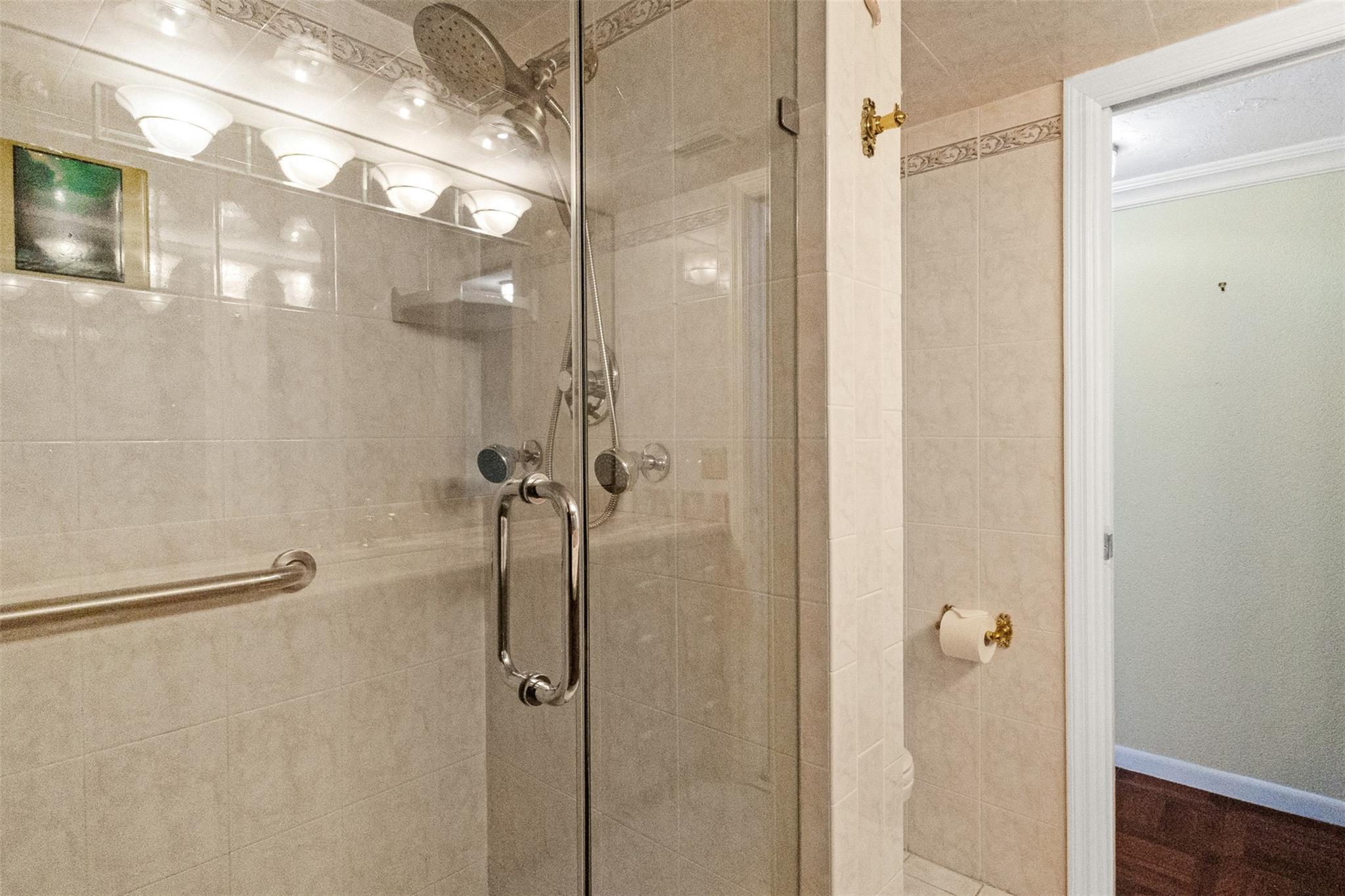 Hillsboro Cove - Residential