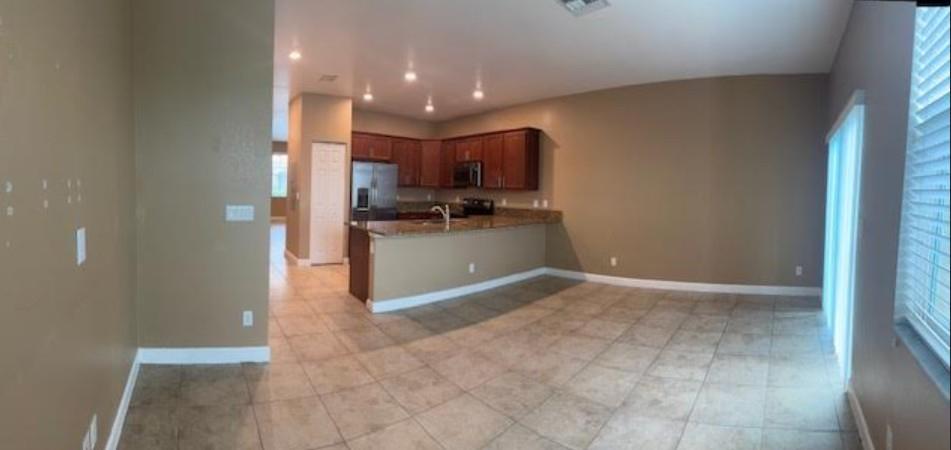 Charleston Commons II - Residential Lease