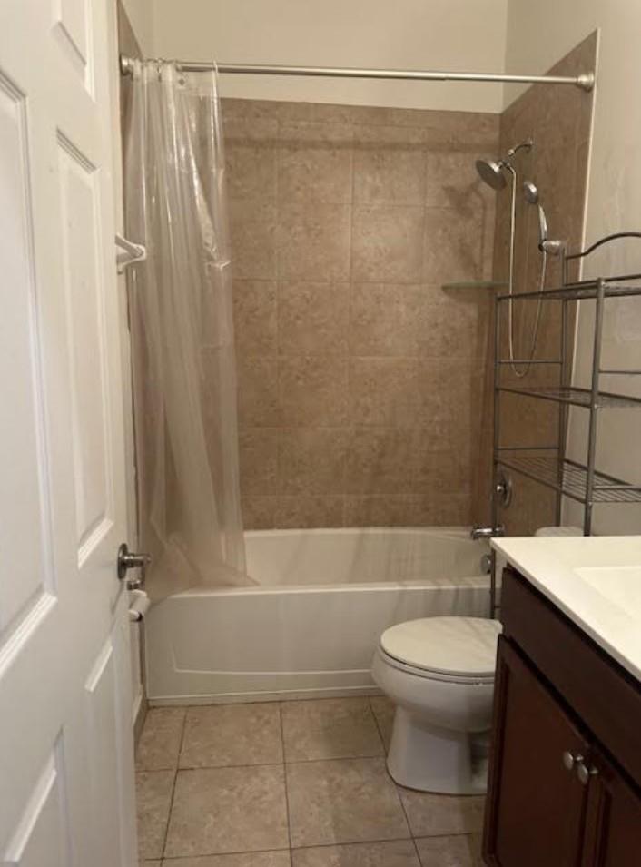 Charleston Commons II - Residential Lease