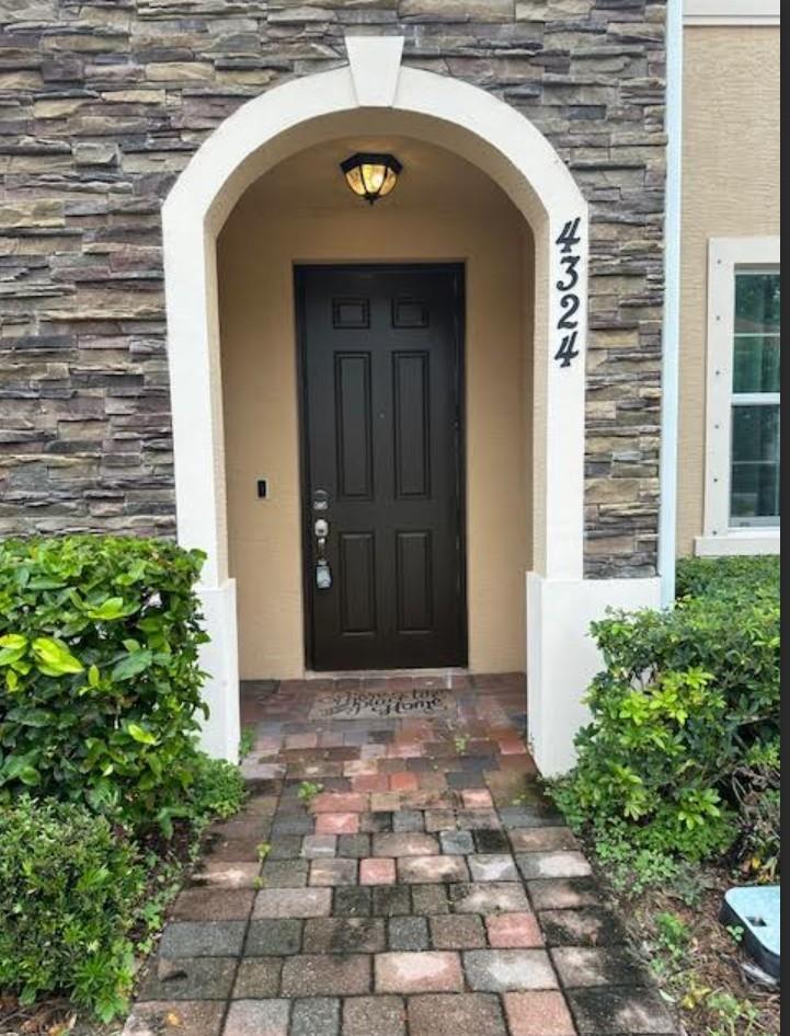 Charleston Commons II - Residential Lease