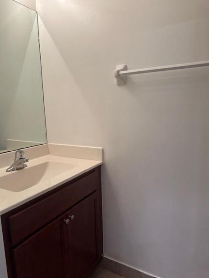 Charleston Commons II - Residential Lease