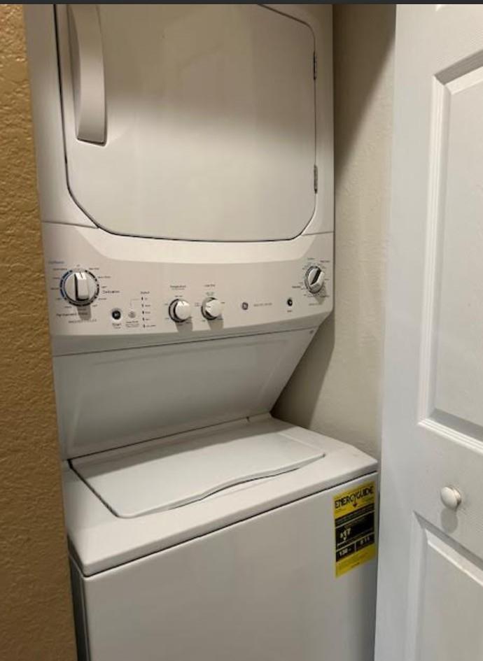 Charleston Commons II - Residential Lease