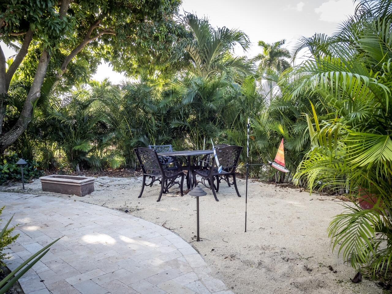 Coral Key Villas 5th Sec - Residential