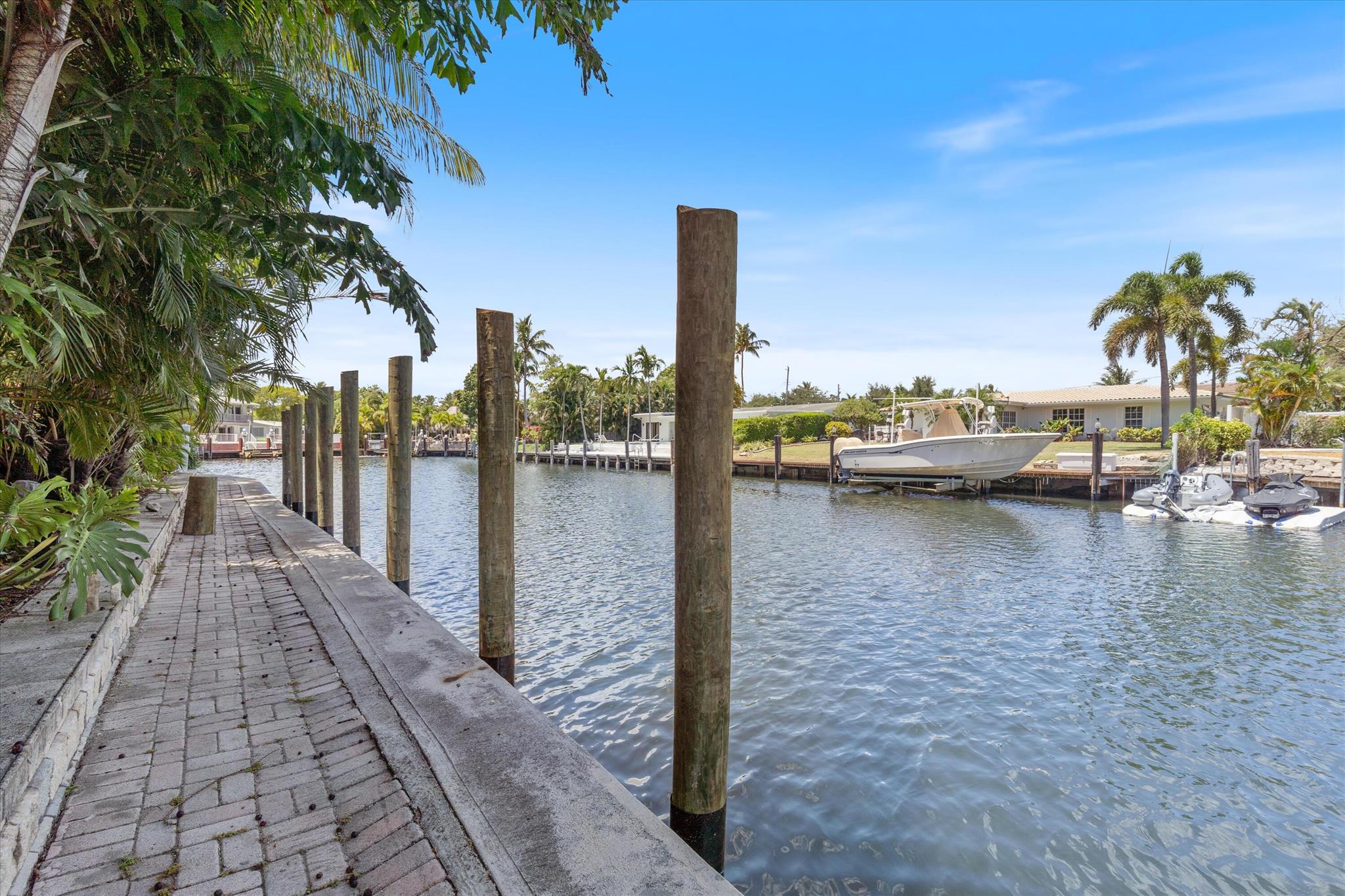 Coral Key Villas 5th Sec - Residential