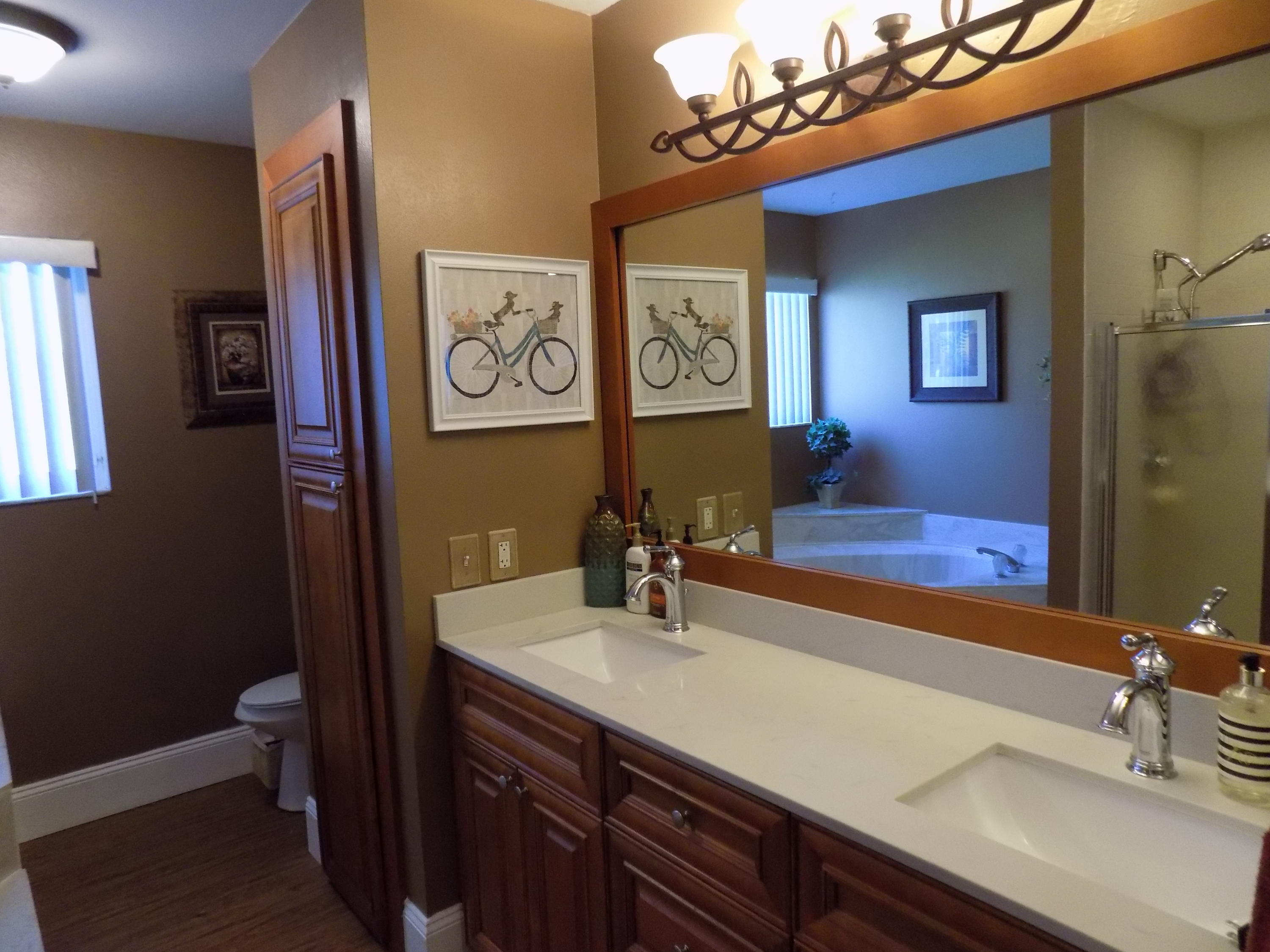 PINEWOOD GROVE OF WELLINGTON - Residential