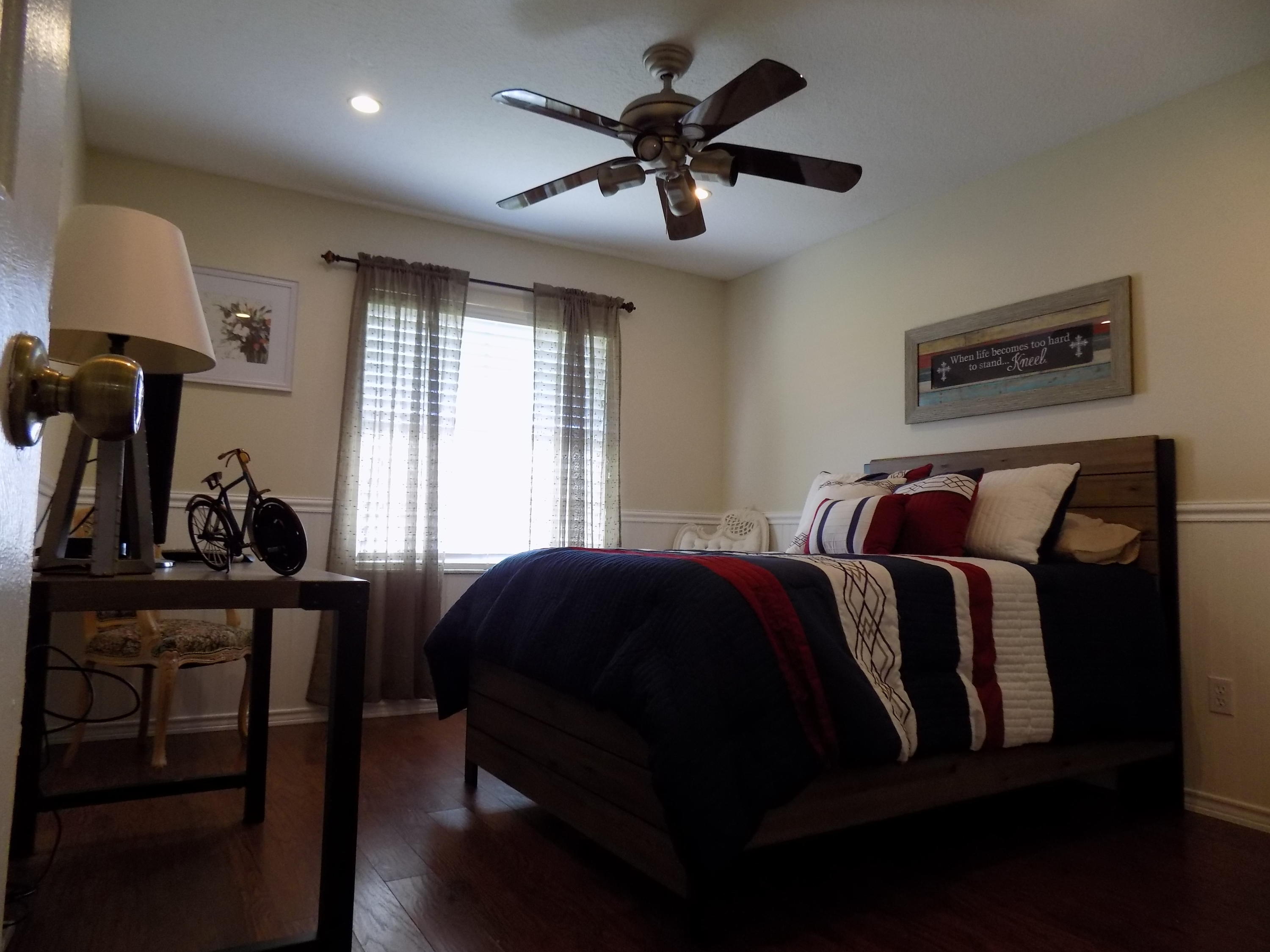 PINEWOOD GROVE OF WELLINGTON - Residential