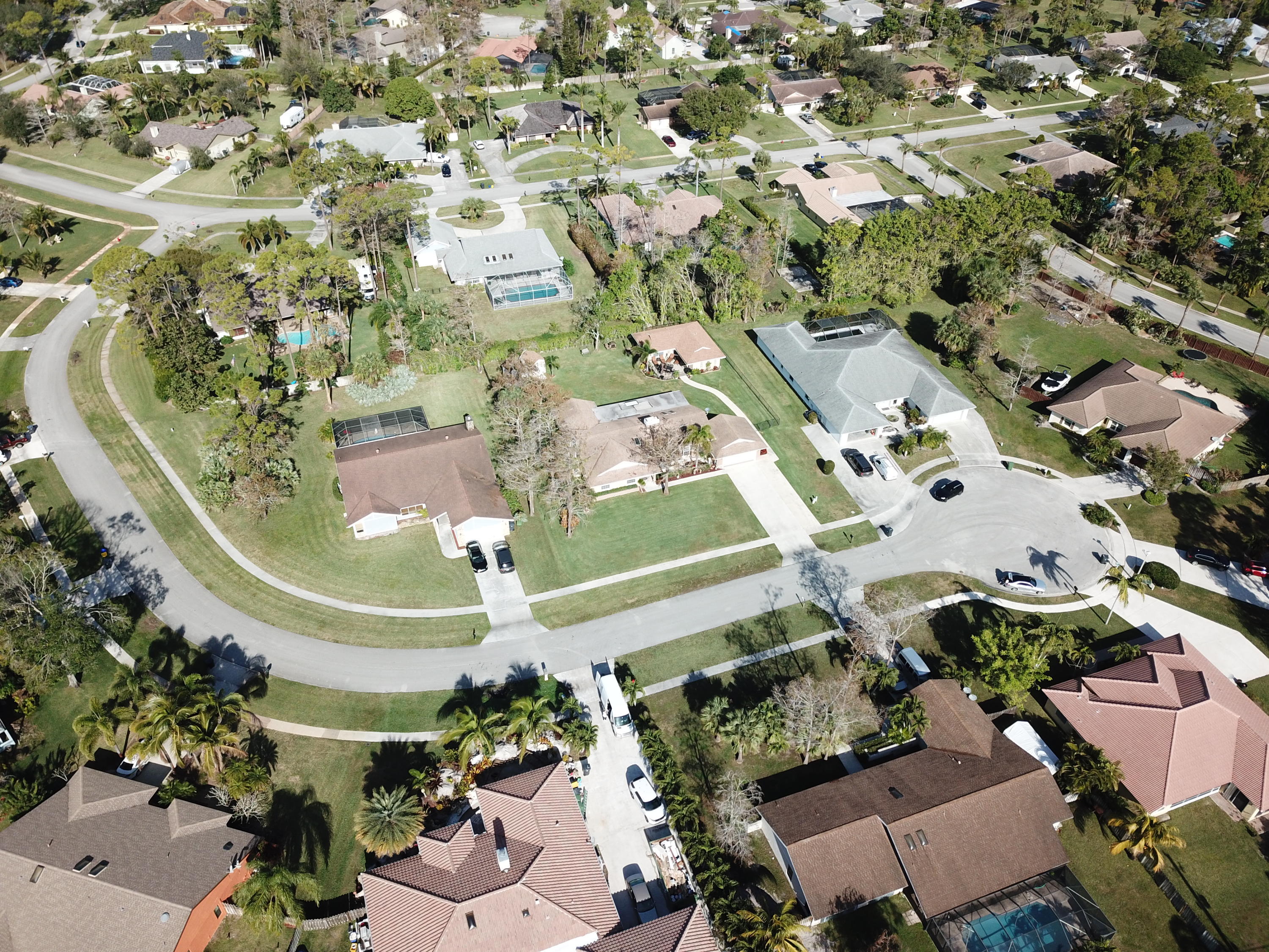 PINEWOOD GROVE OF WELLINGTON - Residential