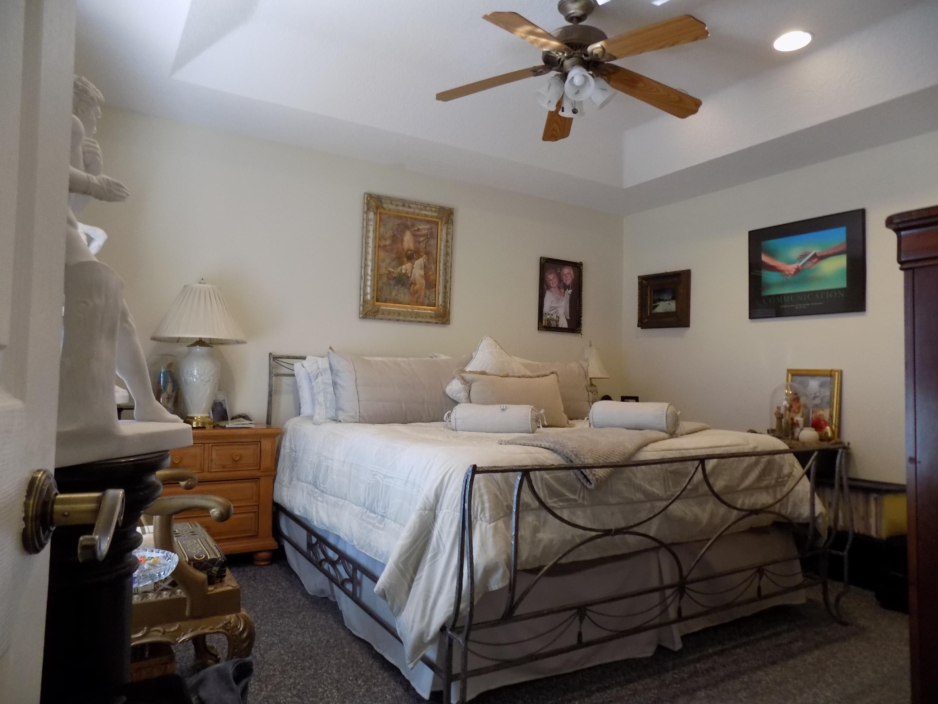 PINEWOOD GROVE OF WELLINGTON - Residential