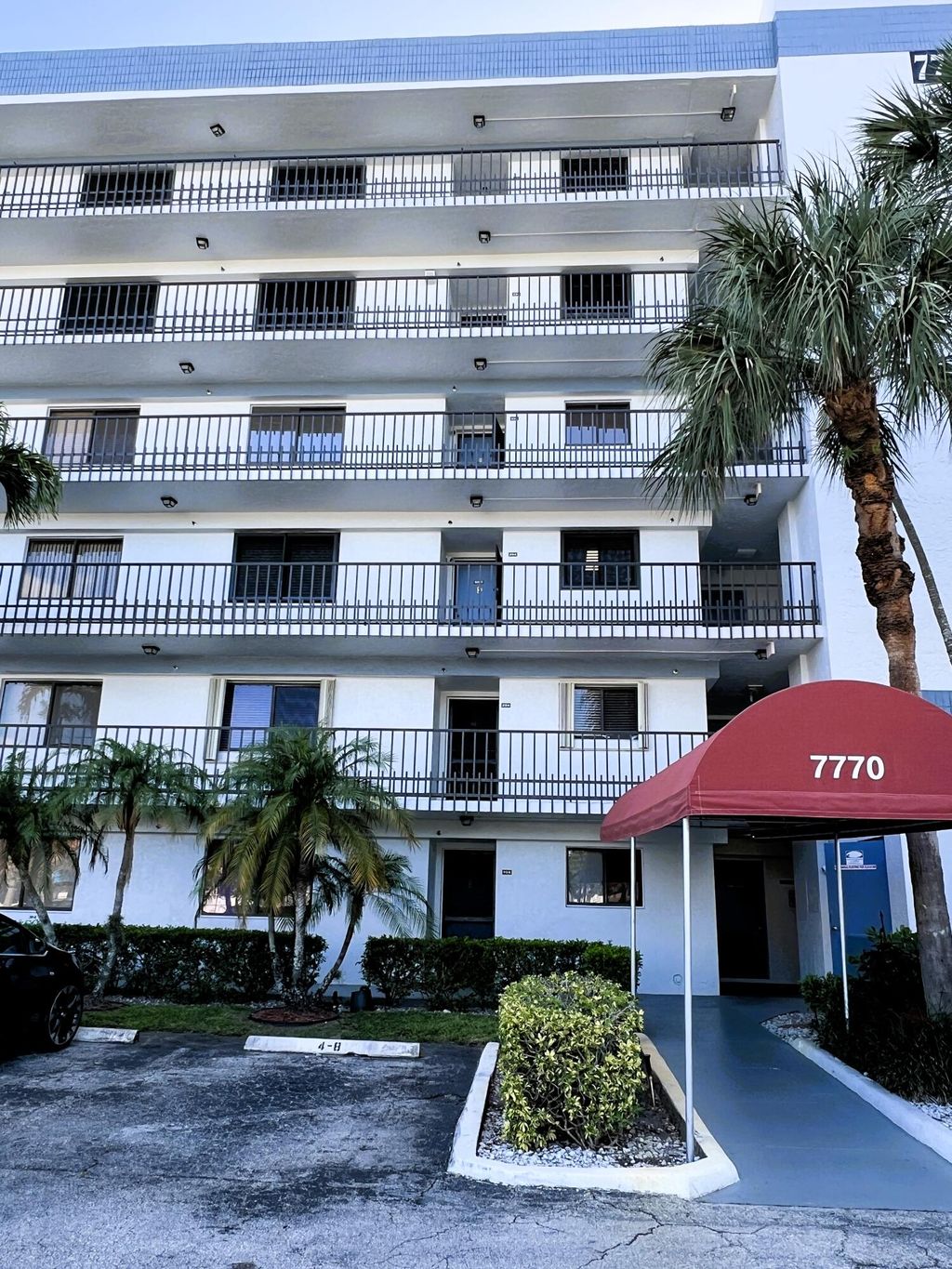 Photo of 7770 Tahiti Lane #504, Lake Worth, FL 33467 (MLS # B26040129)