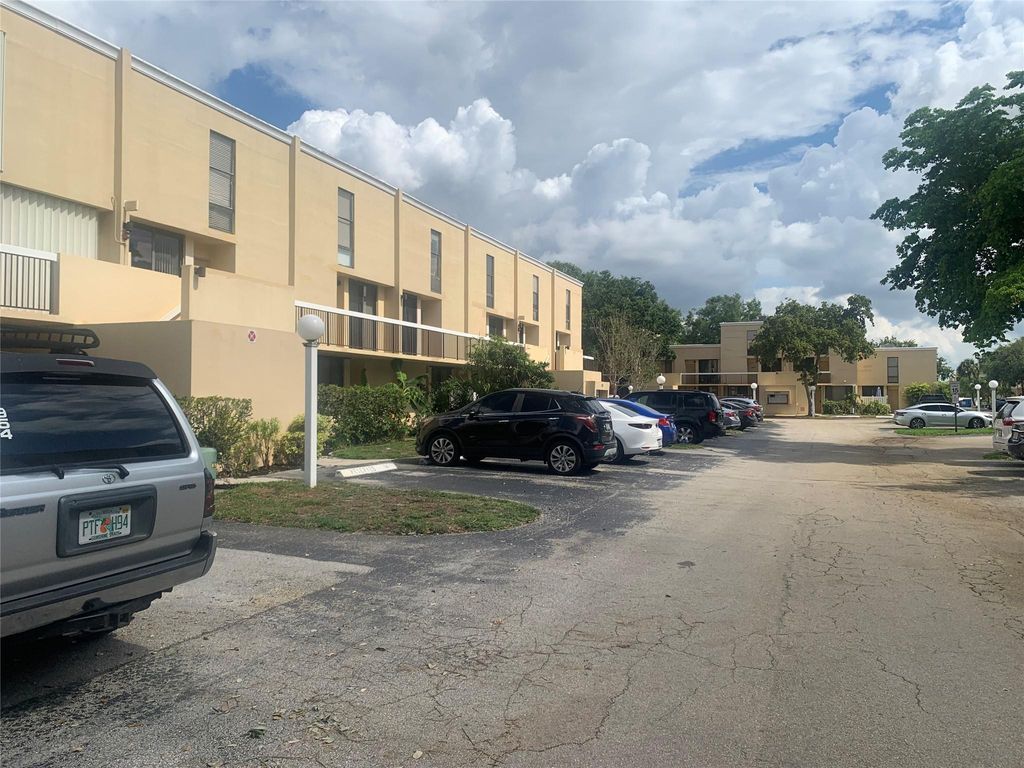Photo of 2931 SW 87th Terrace #1906, Davie, FL 33328 (MLS # F10467471)