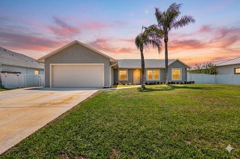 2672 SW Import Drive Port St Lucie FL 34987