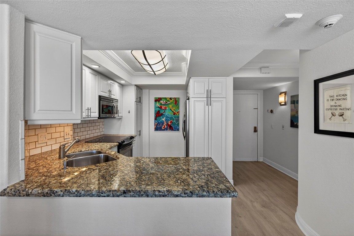 Point of Americas II - Residential