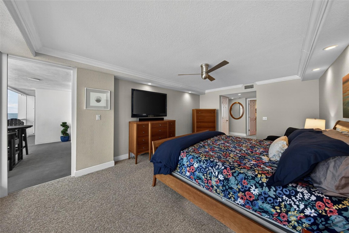 Point of Americas II - Residential