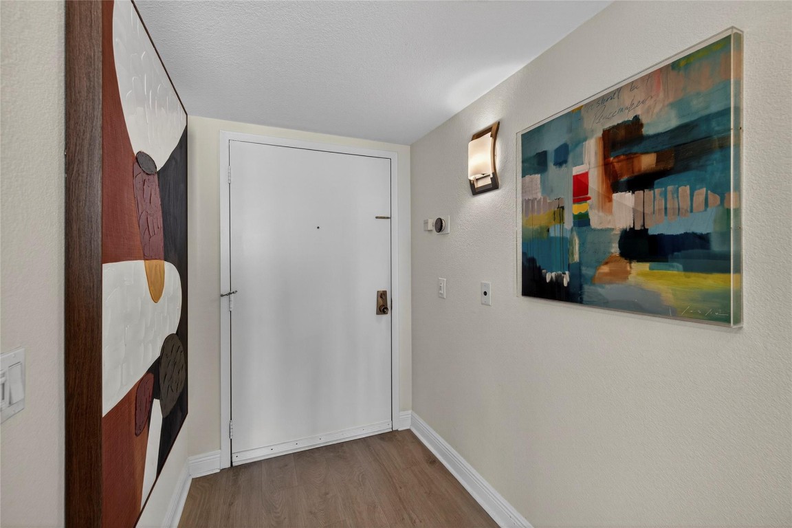 Point of Americas II - Residential