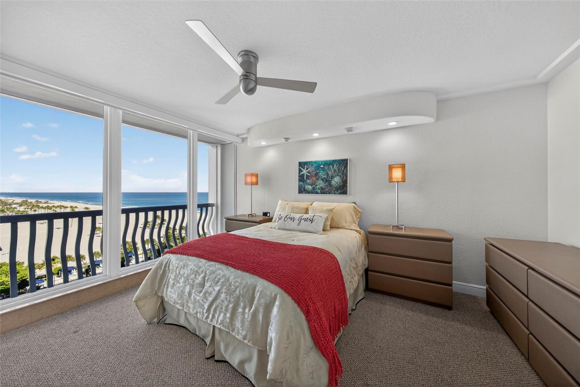 Point of Americas II - Residential