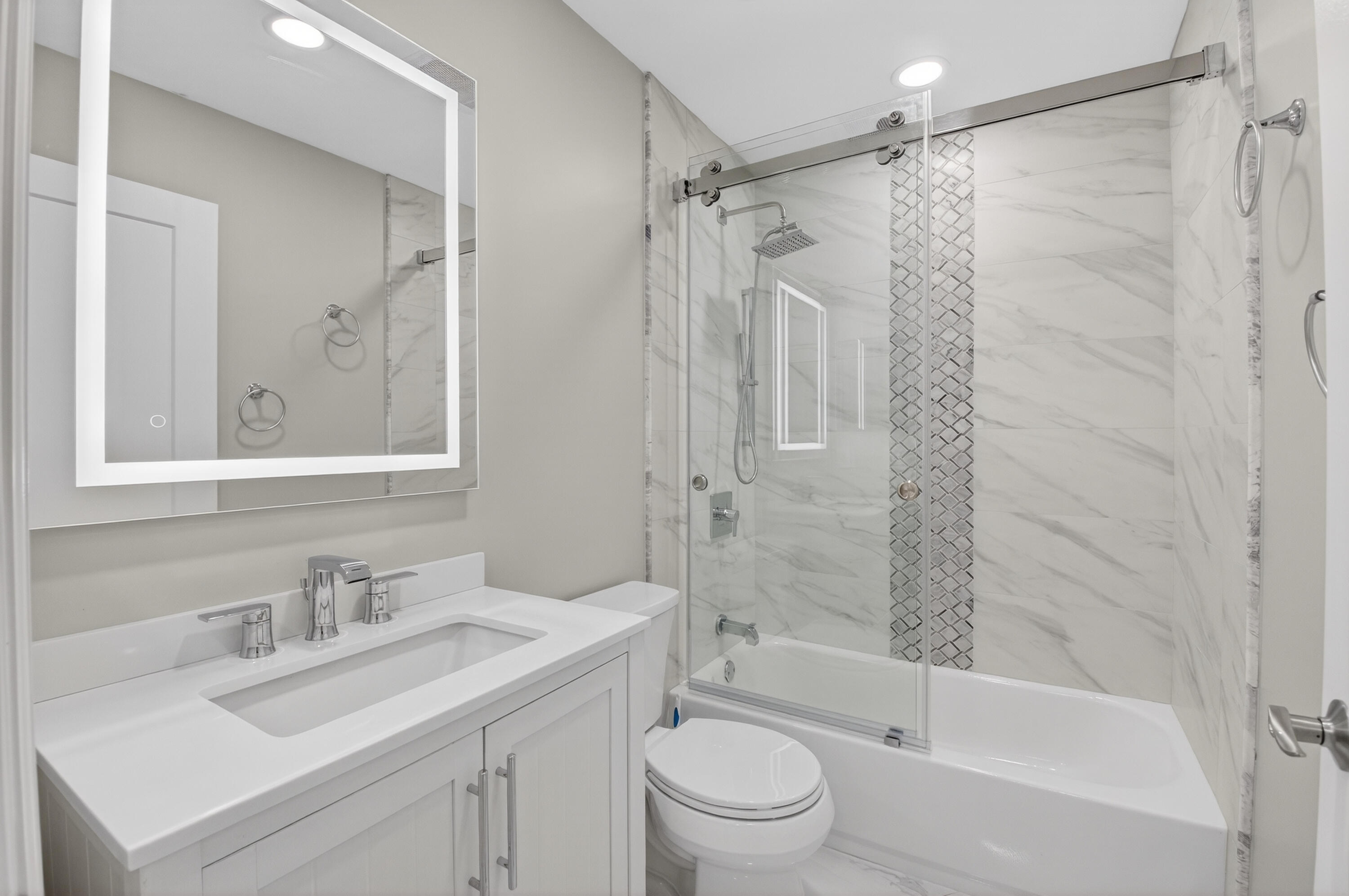 WHISPER WALK /EASTGATE - Residential