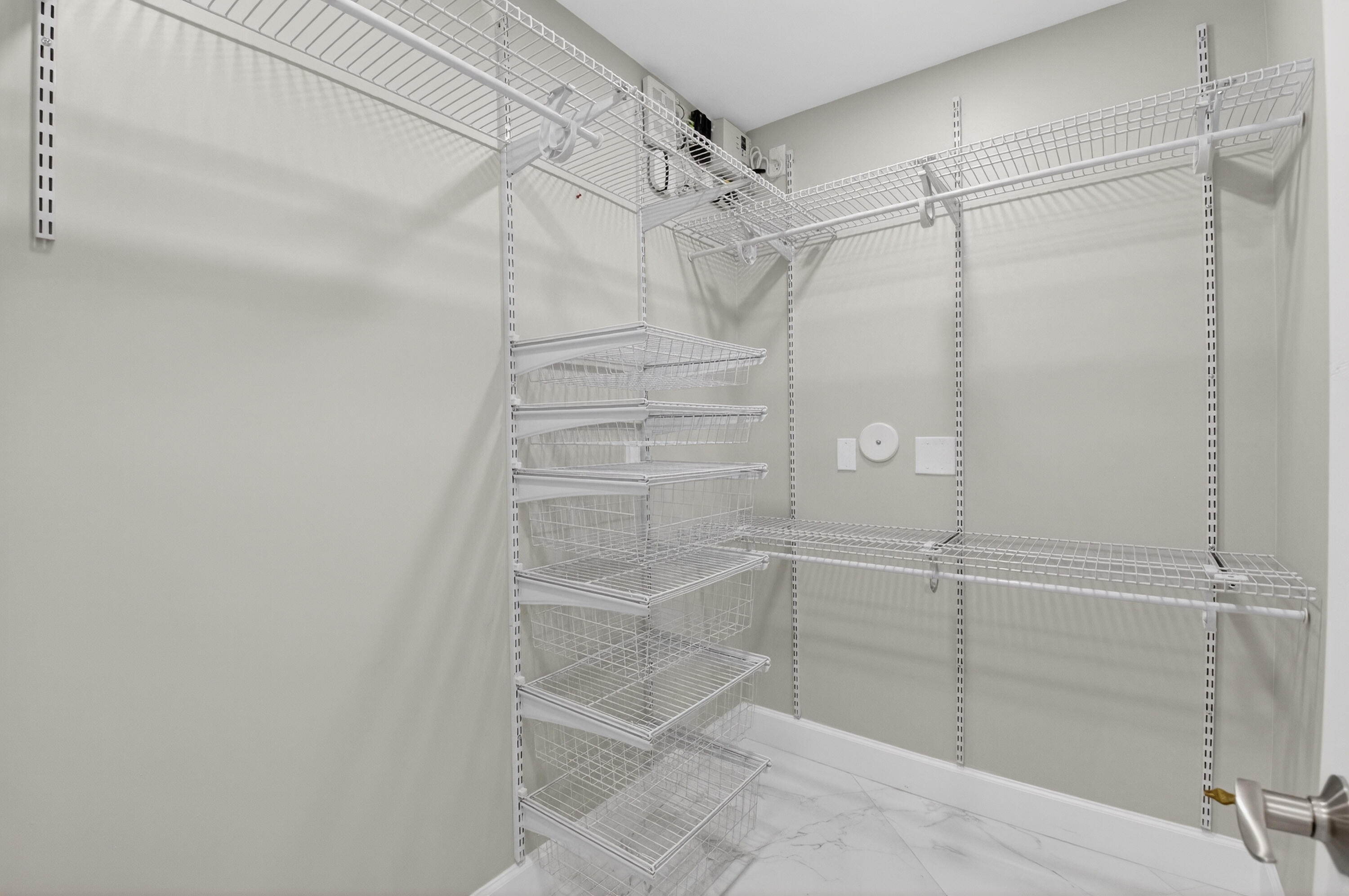 WHISPER WALK /EASTGATE - Residential