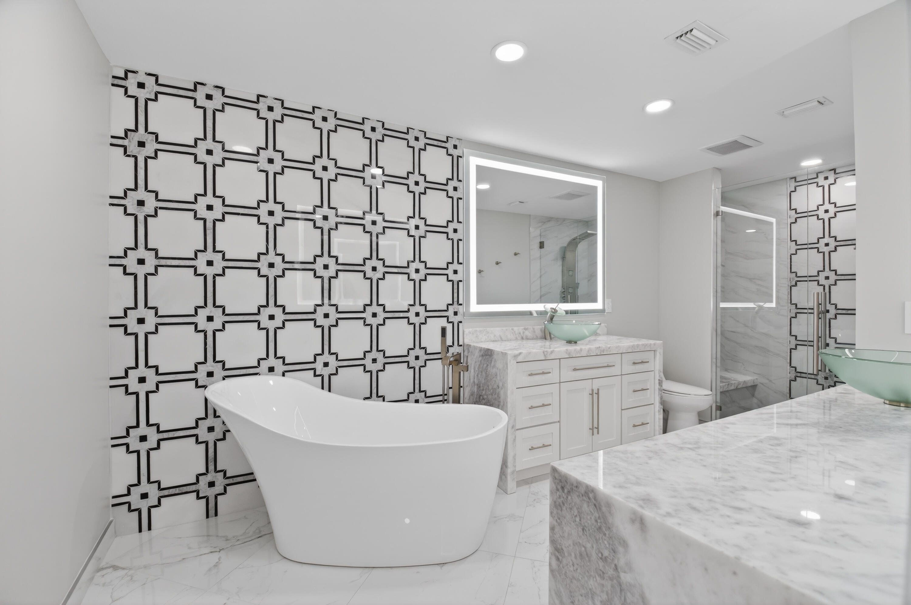 WHISPER WALK /EASTGATE - Residential