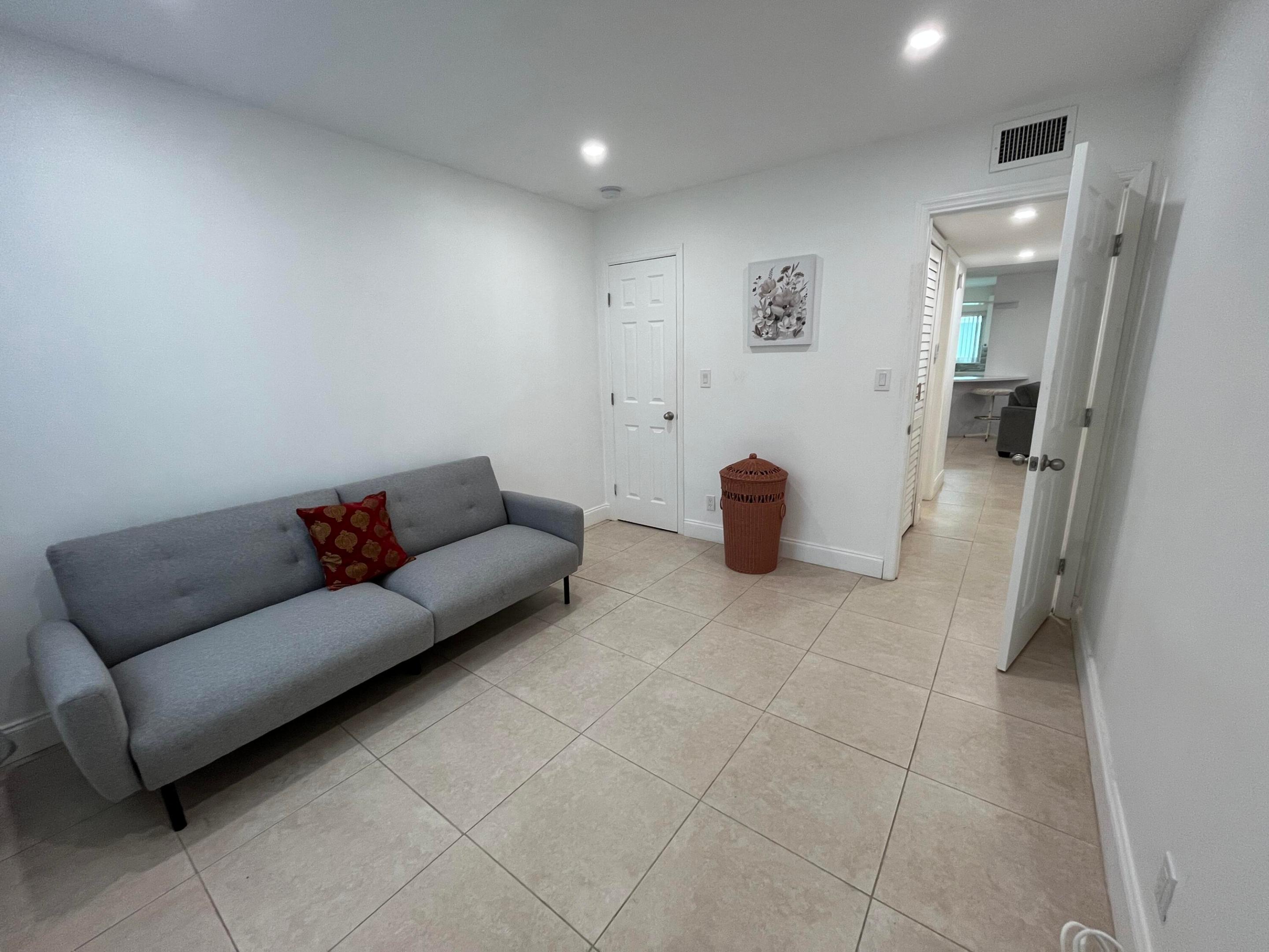 TARELTON MANOR APTS CO-OP - Residential