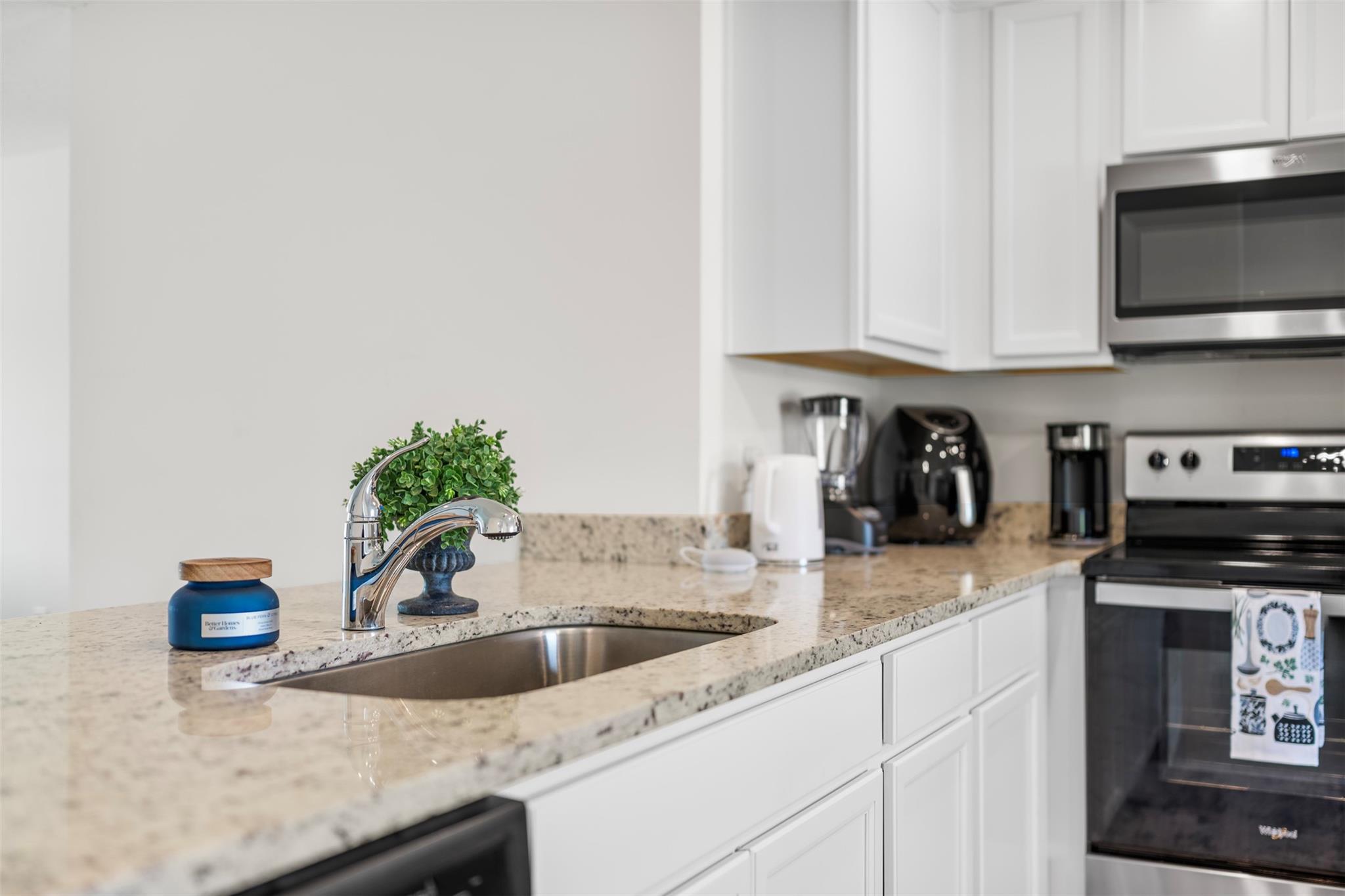 Port Malabar Unit 16 - Residential Lease