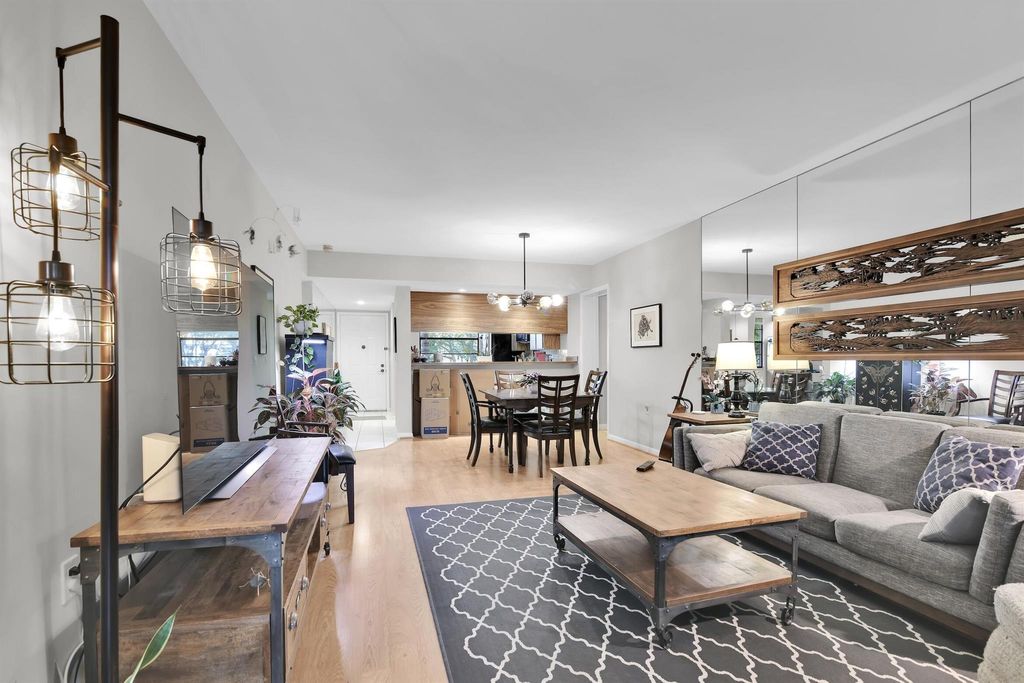 Photo of 6073 Balboa Circle #202, Boca Raton, FL 33433 (MLS # R11095251)