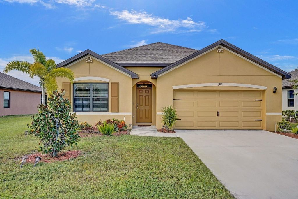 Photo of 6175 NW Regent Street, Port Saint Lucie, FL 34983 (MLS # F10501548)