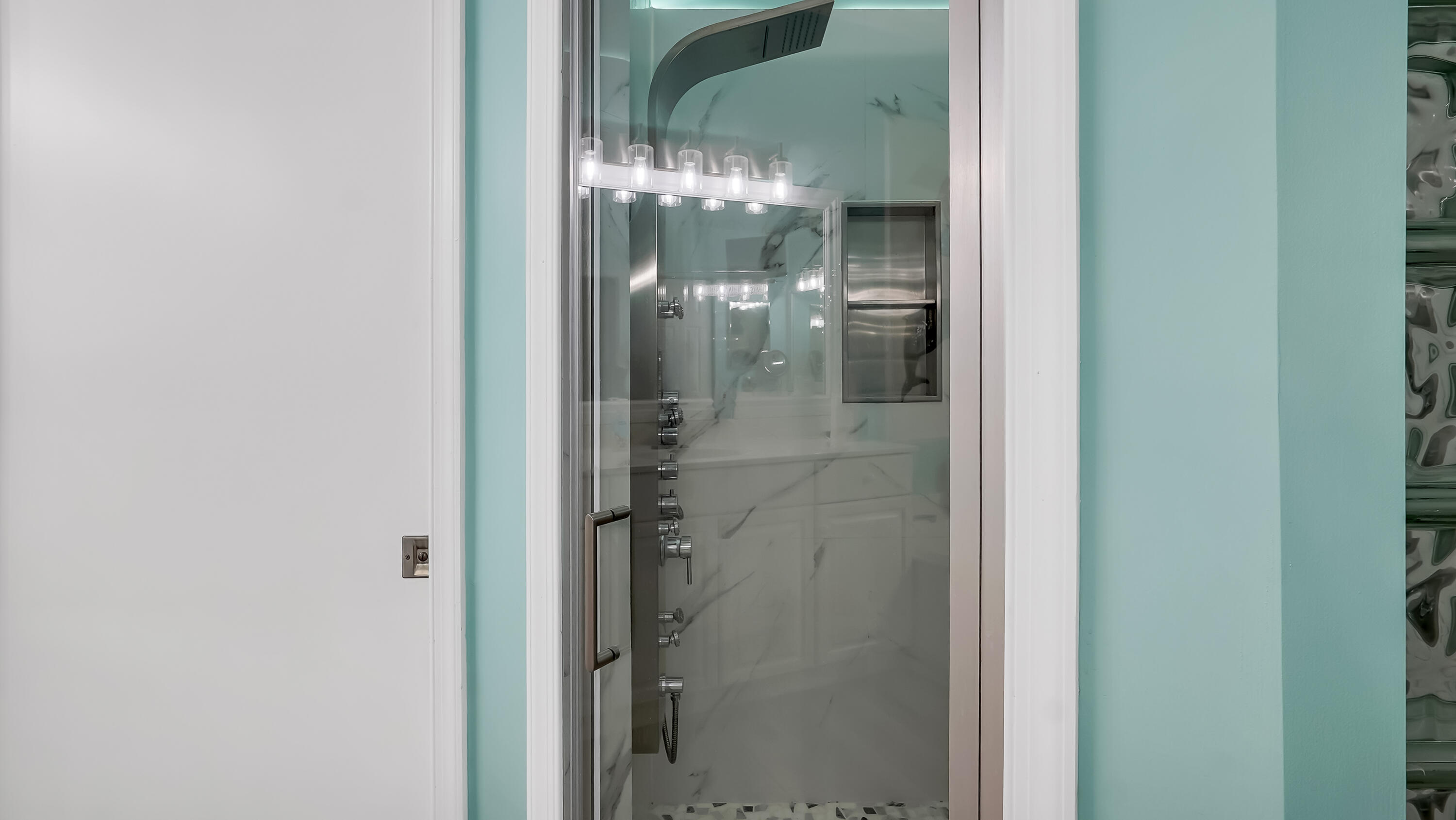 REGENCY LAKES AT COCONUT CREEK - Residential