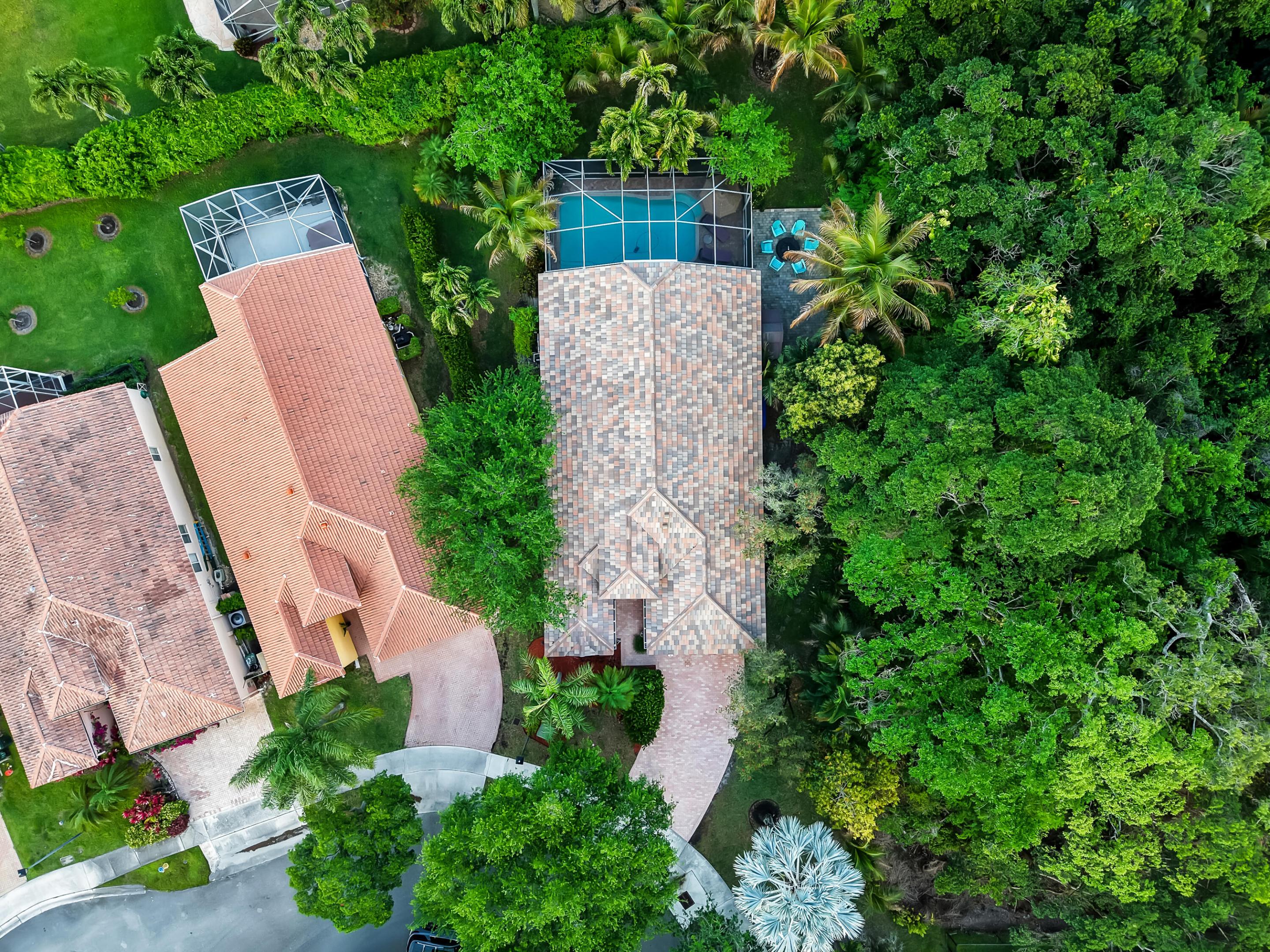 REGENCY LAKES AT COCONUT CREEK - Residential