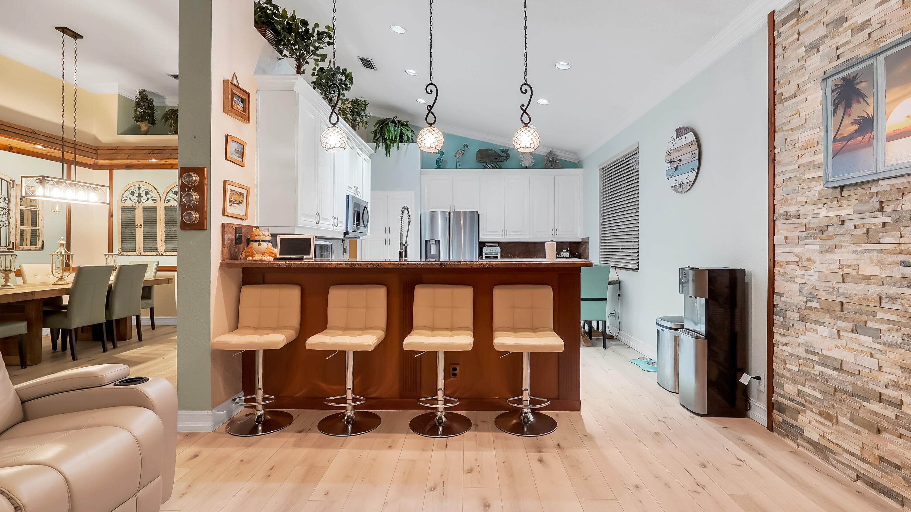 REGENCY LAKES AT COCONUT CREEK - Residential