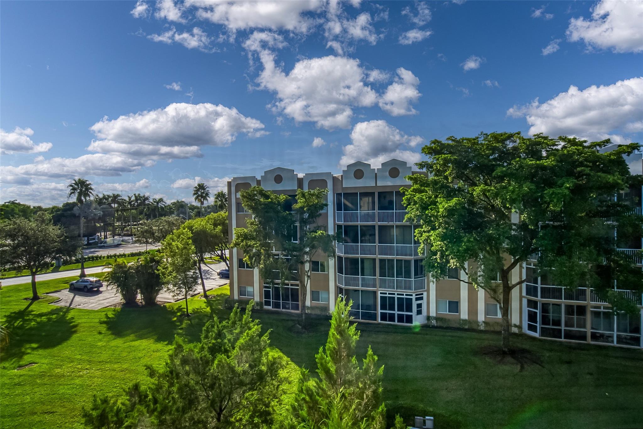SOUTHAMPTON @ KINGS POINT - Residential