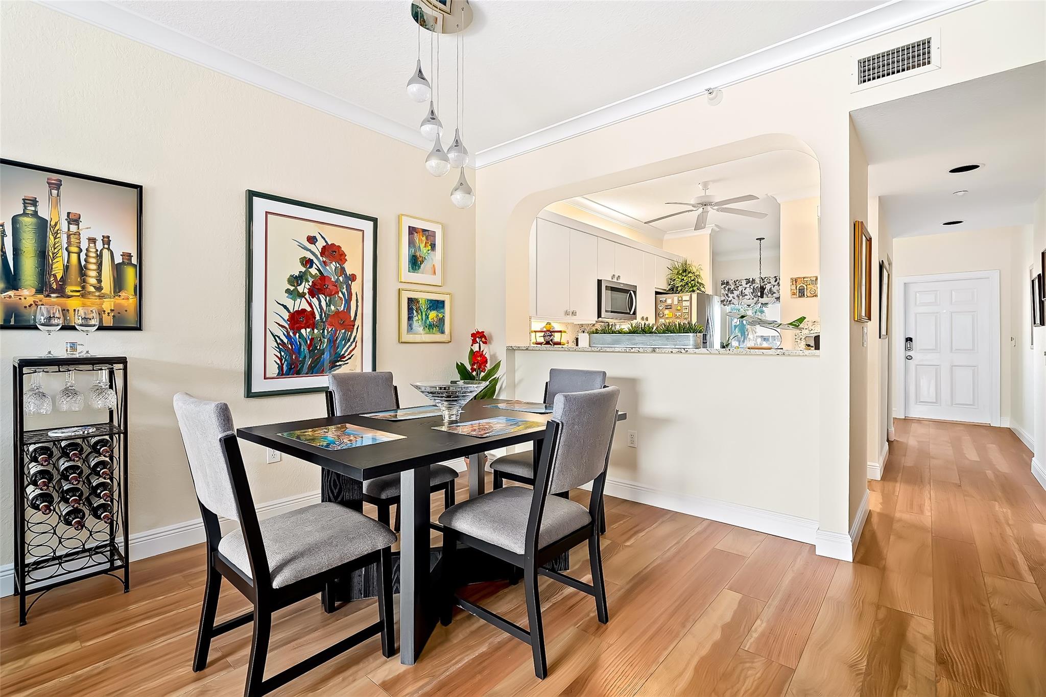 SOUTHAMPTON @ KINGS POINT - Residential