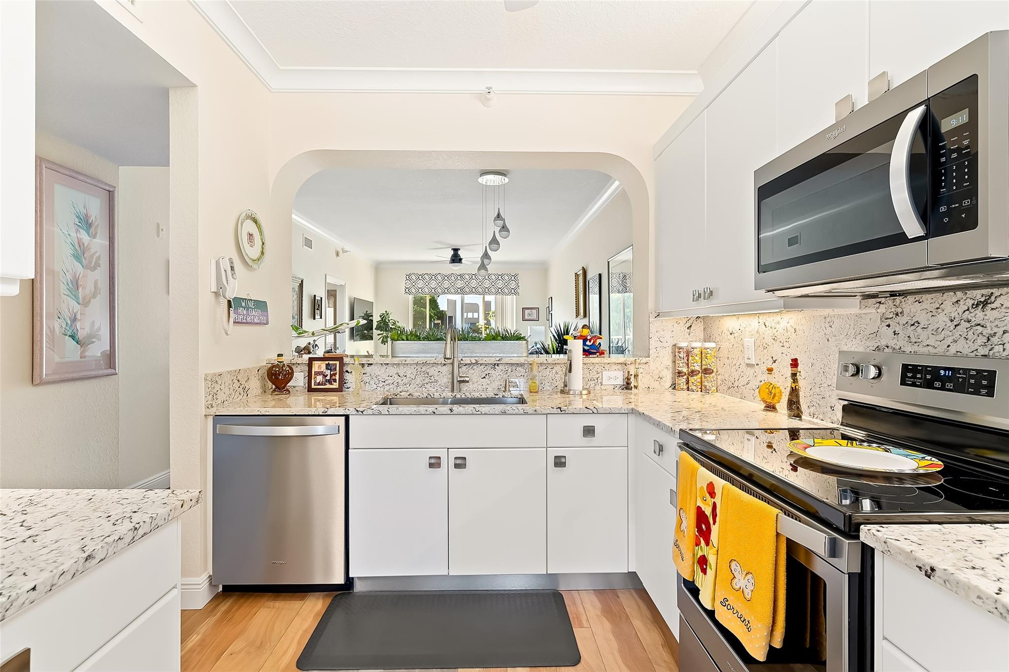SOUTHAMPTON @ KINGS POINT - Residential
