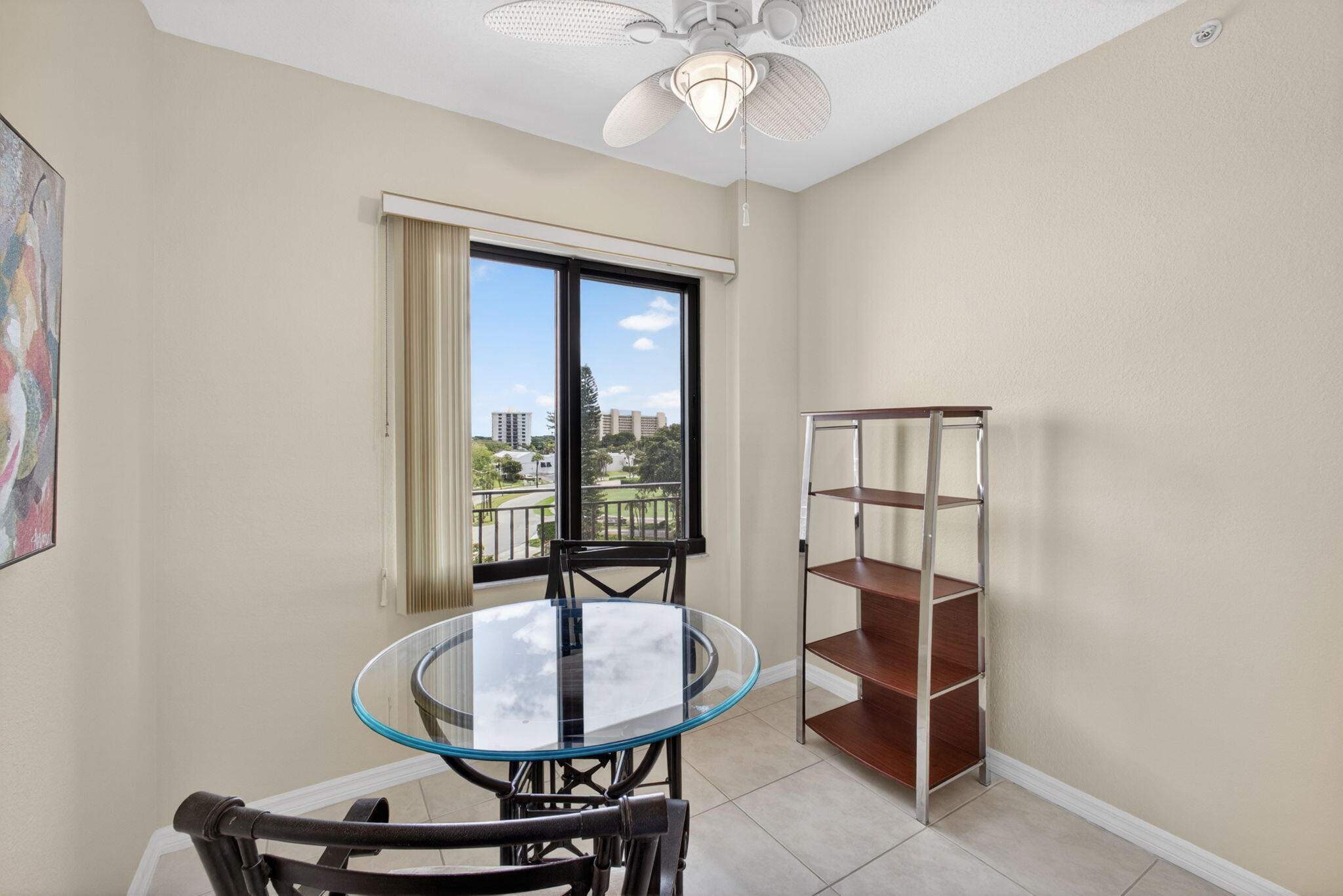 SEAMARK CONDO - Residential