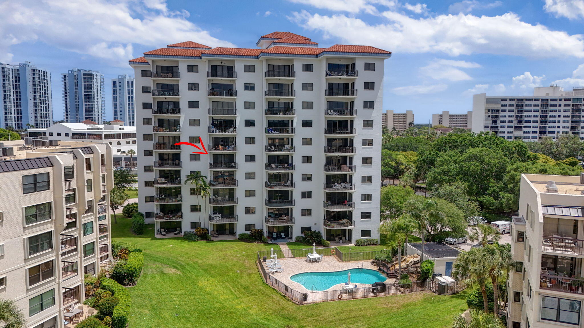 SEAMARK CONDO - Residential