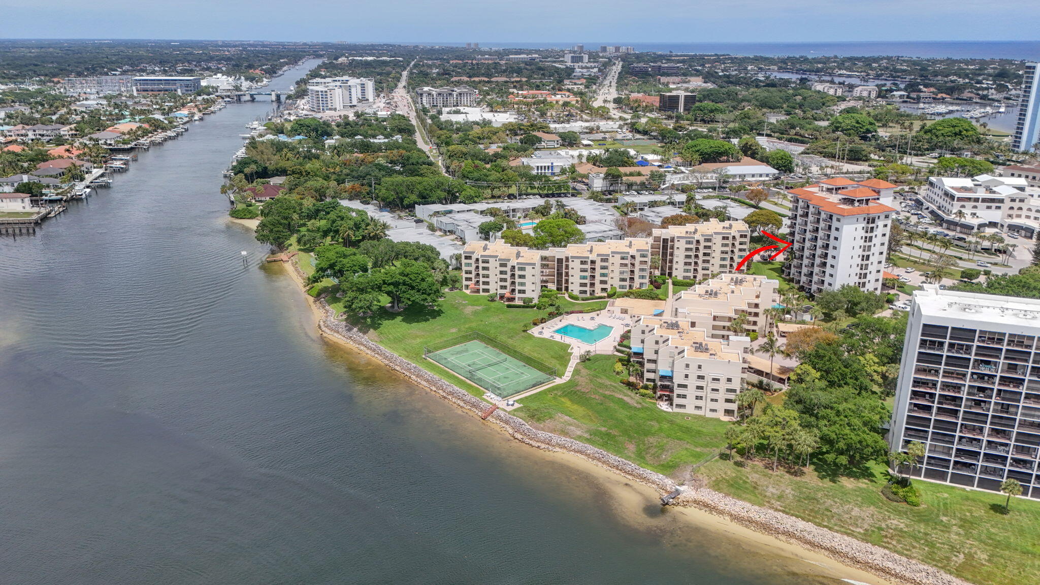 SEAMARK CONDO - Residential