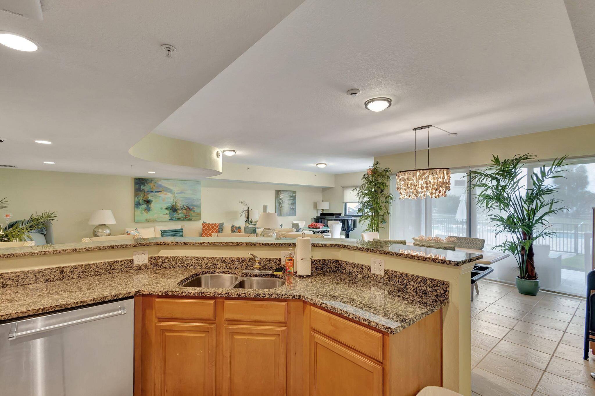 SEAMARK CONDO - Residential