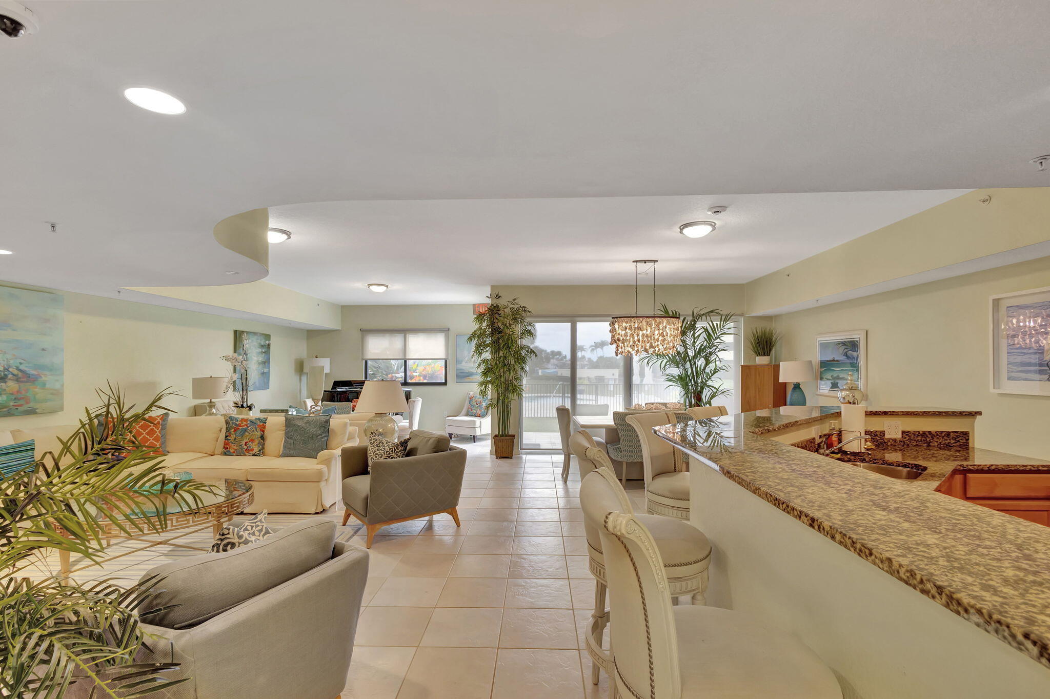 SEAMARK CONDO - Residential