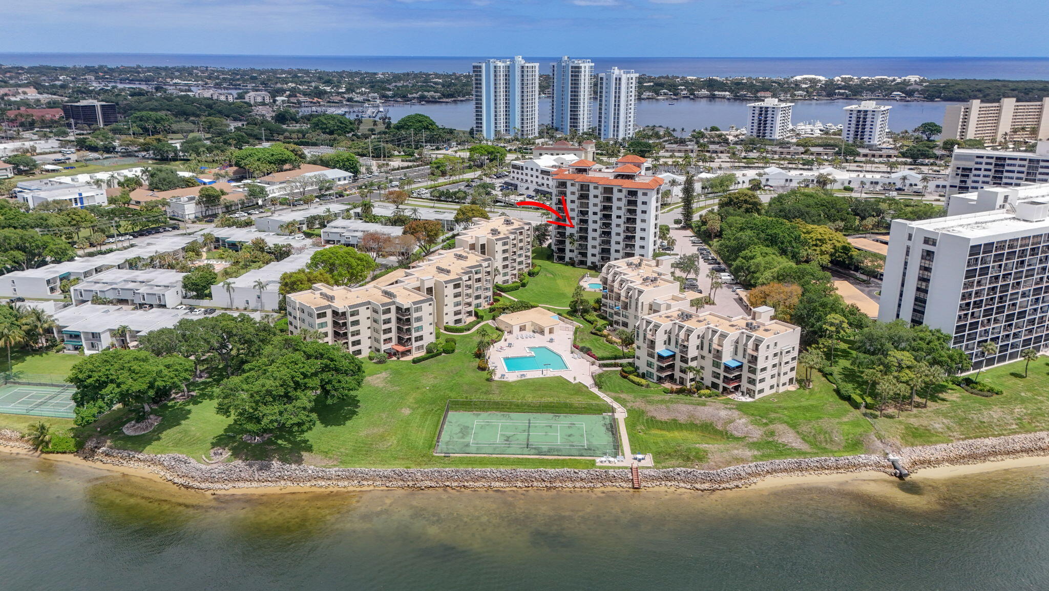 SEAMARK CONDO - Residential