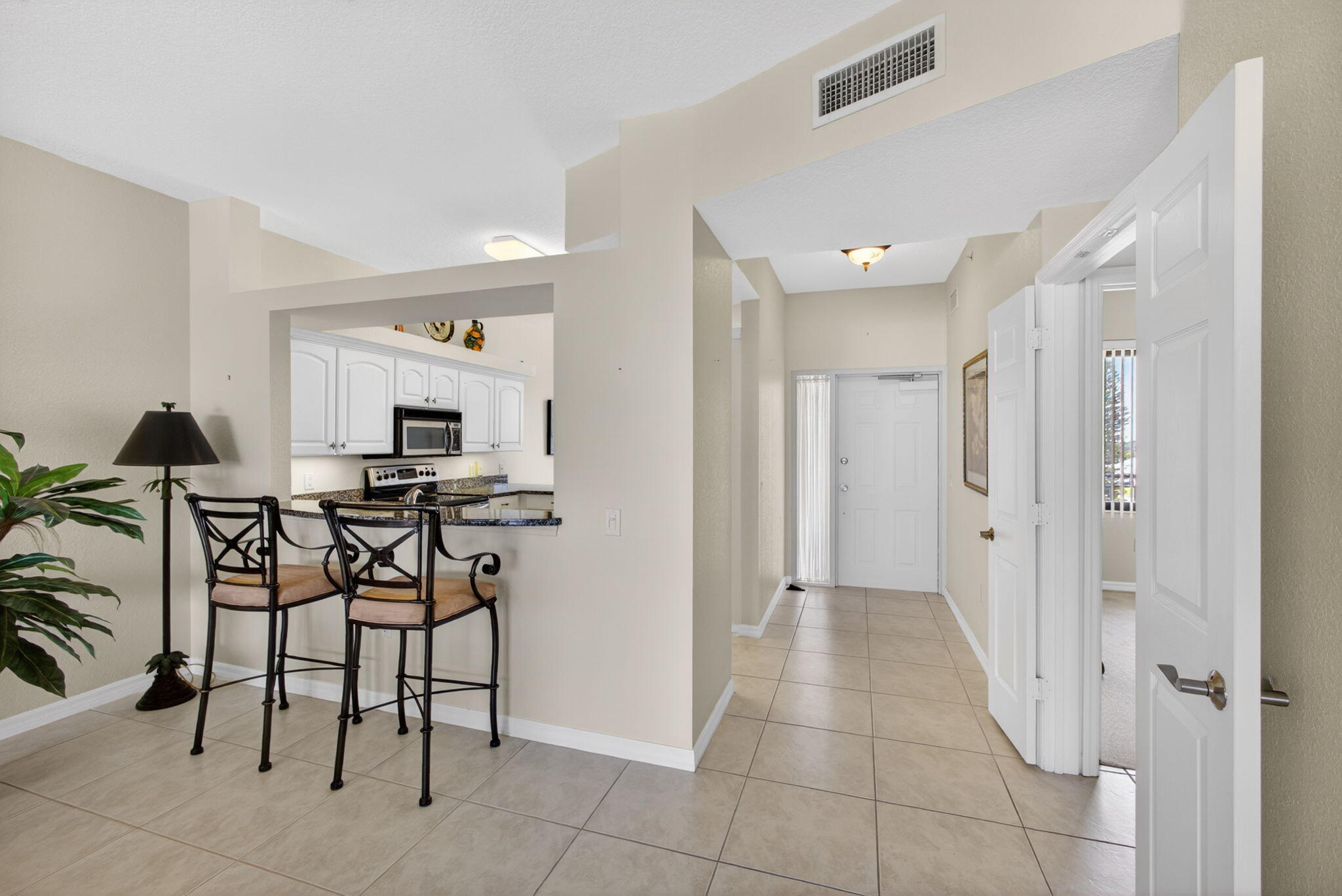 370 Golfview Road 503