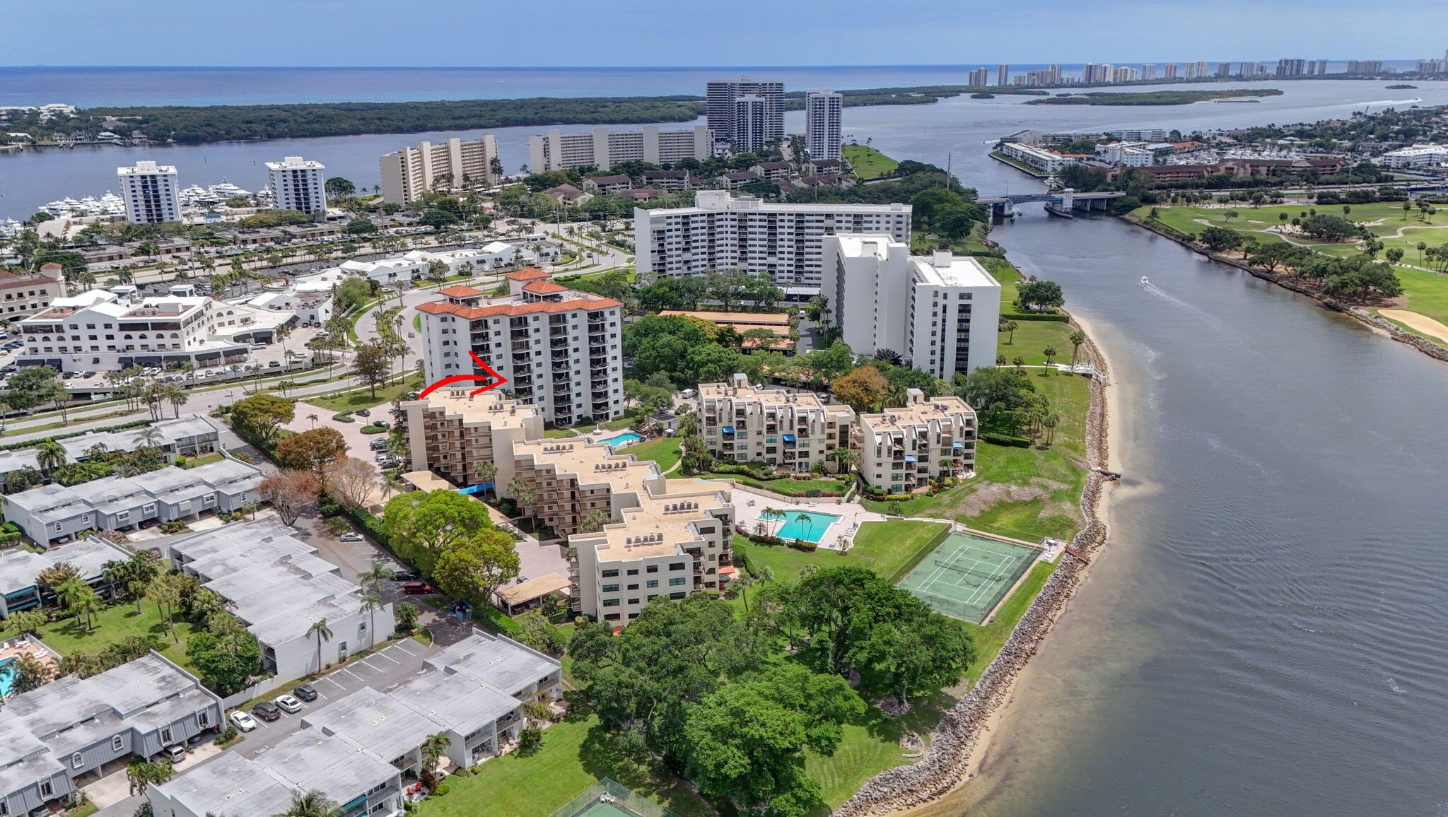 SEAMARK CONDO - Residential