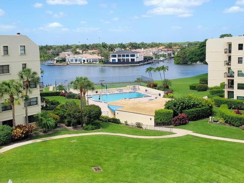 Photo of 370 Golfview Road #503, North Palm Beach, FL 33408 (MLS # B26017709)
