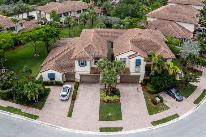 HERON PRESERVE - Residential