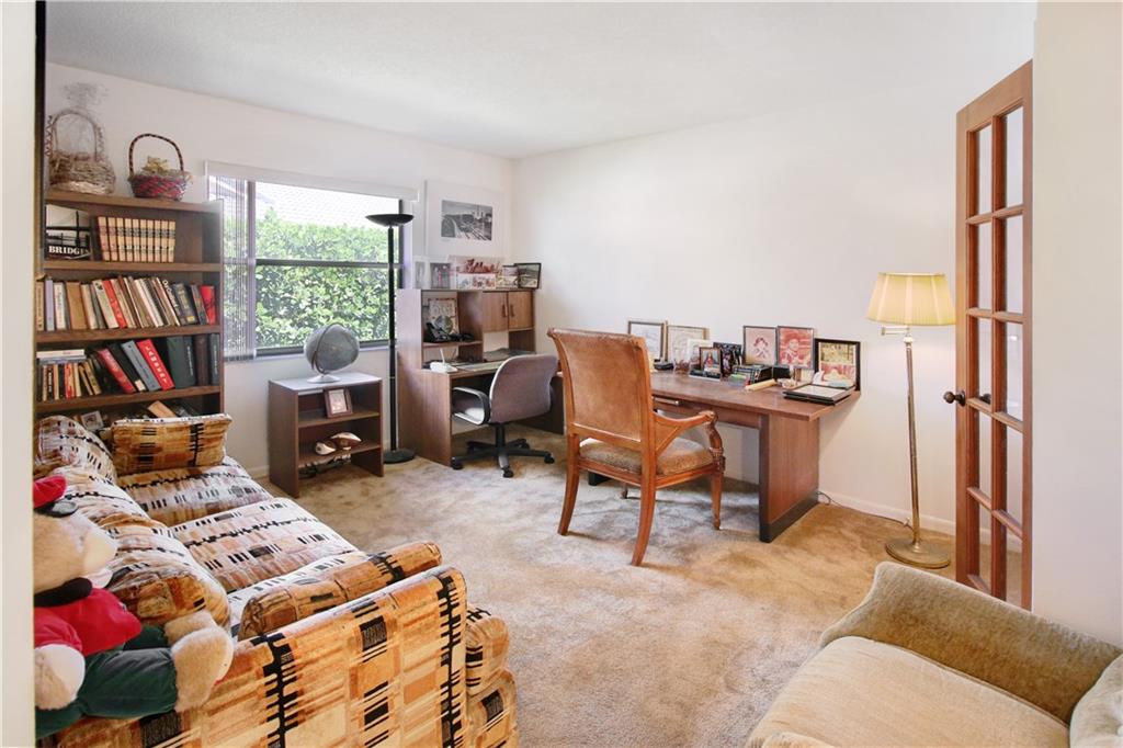 Pine Ridge 112-37 B - Residential