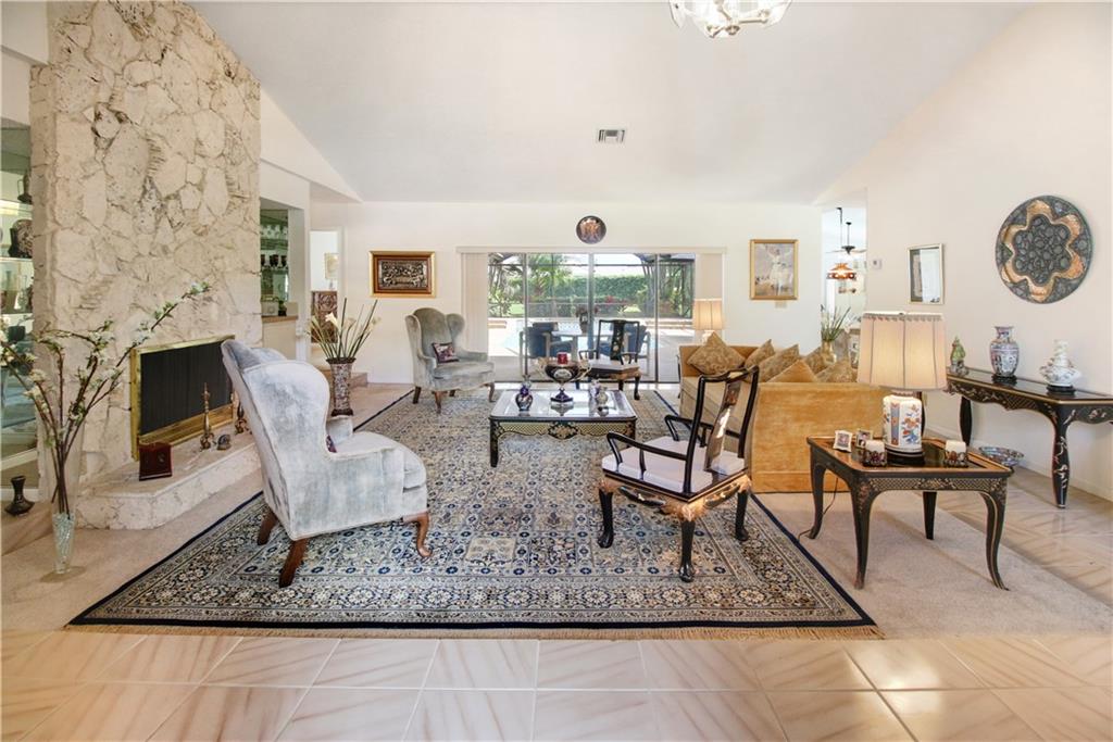 Pine Ridge 112-37 B - Residential