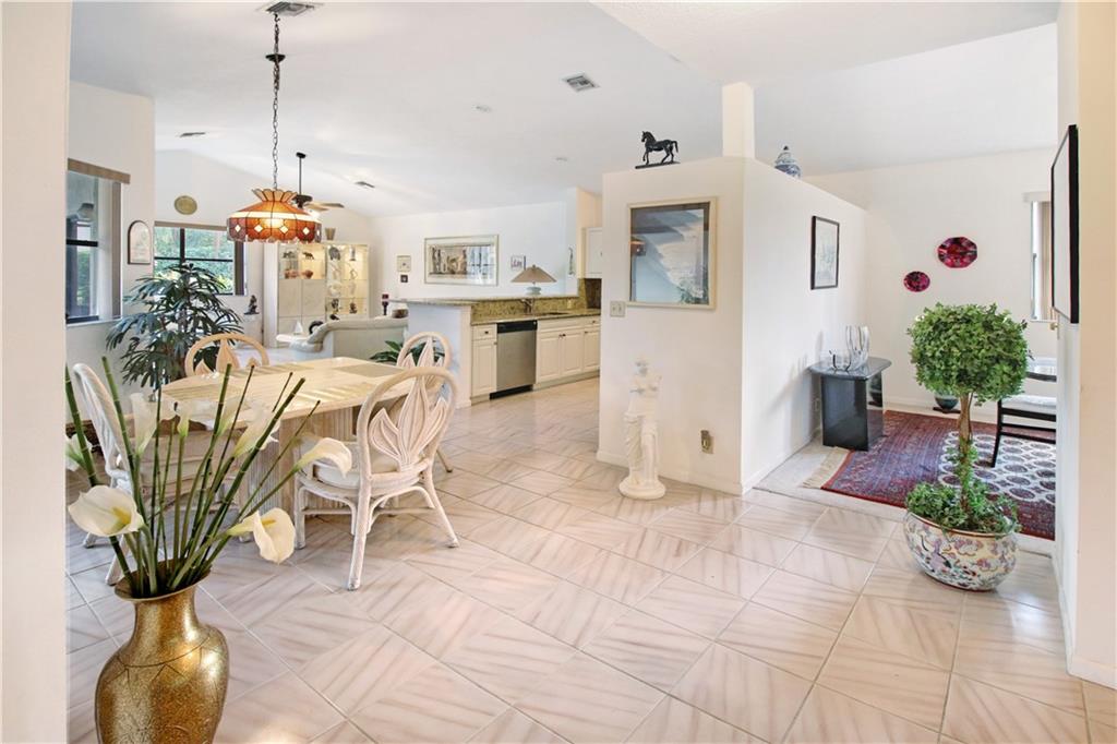 Pine Ridge 112-37 B - Residential